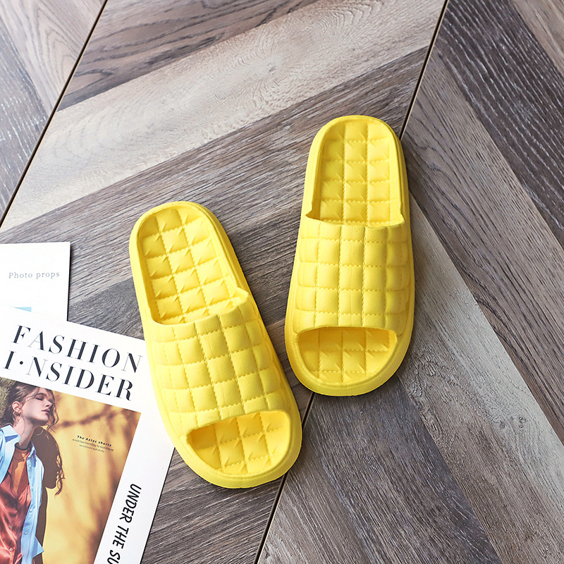 Ciabatte da bagno estive 2026  - Mens Fashion Sandals recensione e prezzo