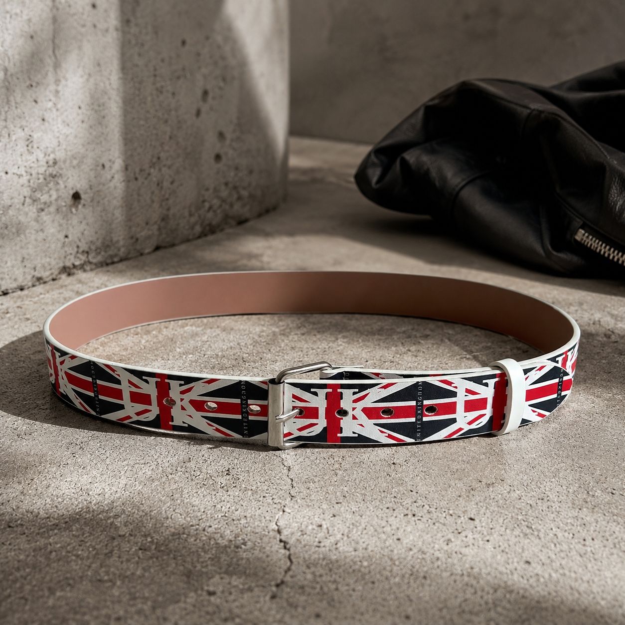 Cintura con Stampa Bandiera Un - Men'S Fashion Uk recensione e prezzo