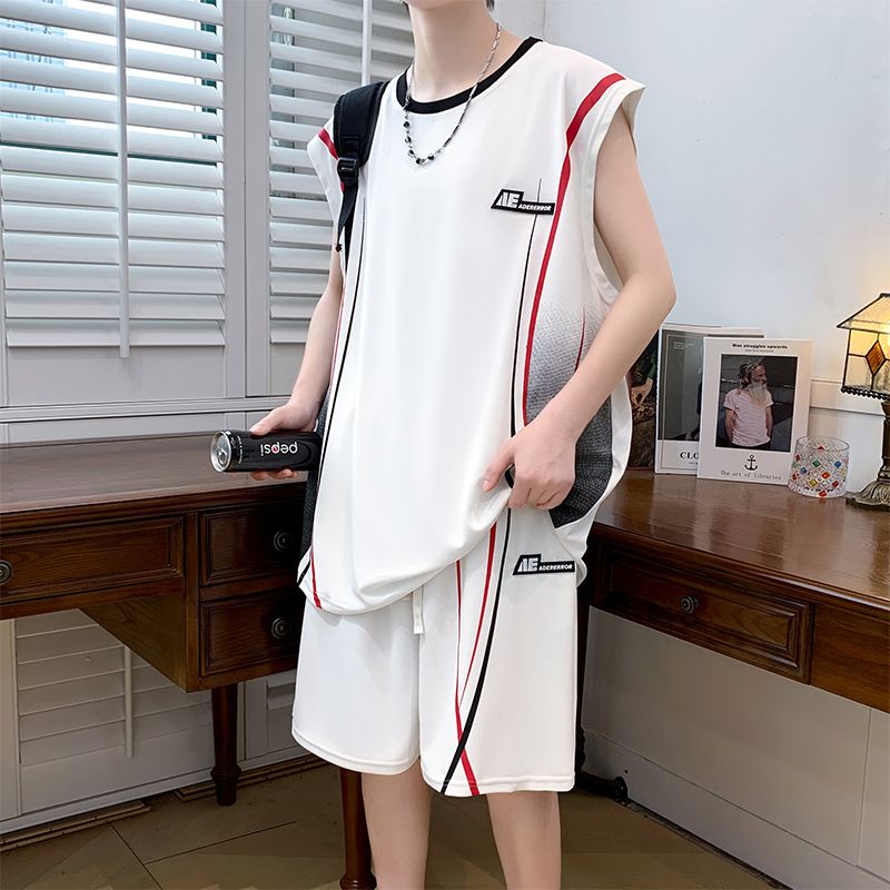 Completo Sportivo Casual da Uo - Mens Fashion Streetwear recensione e prezzo