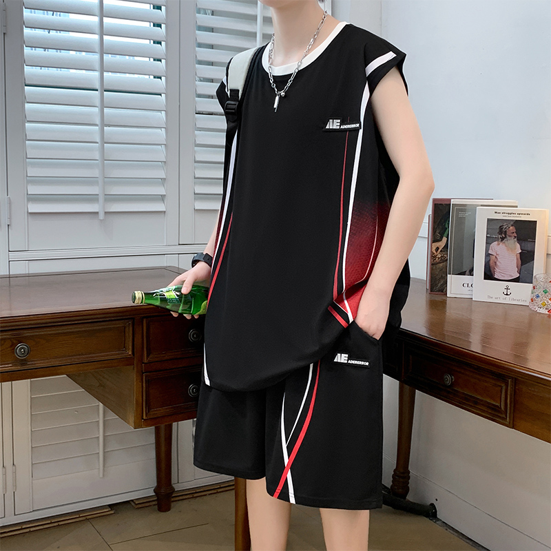 Completo Sportivo Casual da Uo - Mens Fashion Streetwear recensione e prezzo