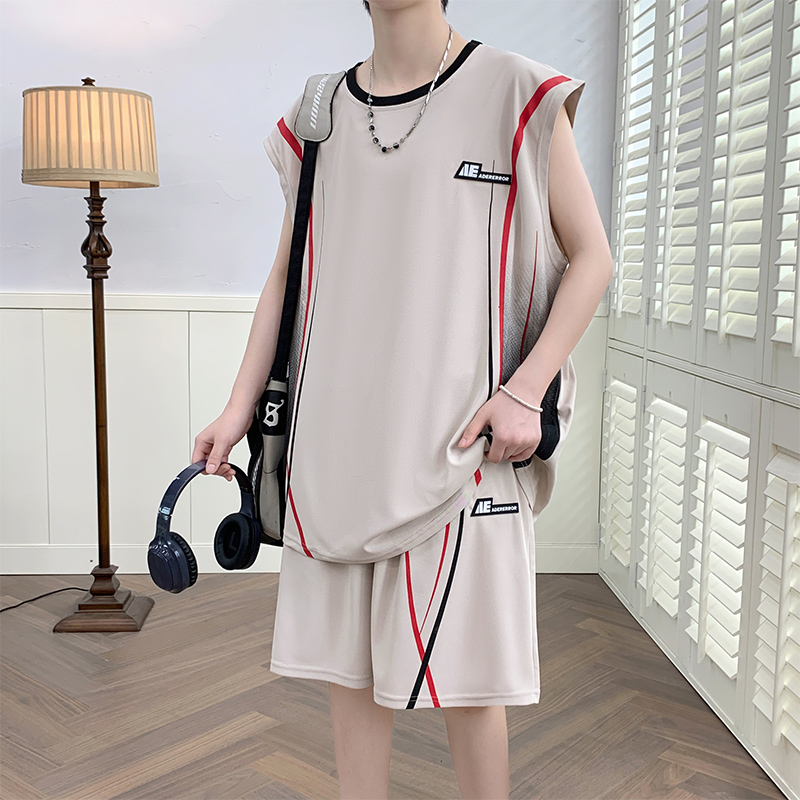 Completo Sportivo Casual da Uo - Mens Fashion Streetwear recensione e prezzo